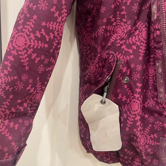 The North Face Purple Jacket For Girl - Picture 10 of 14